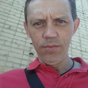 Олег Басов